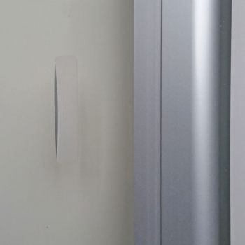 Infovitrine Stahl 100 x 94 cm mit Rückwand Stahl weiss