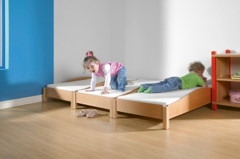 Stapelbettchen aus Holz