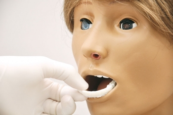 Erweiterte Clinical Chloe Krankenpflegepuppe