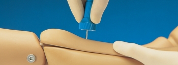 Intraossäre Infusion für R17710