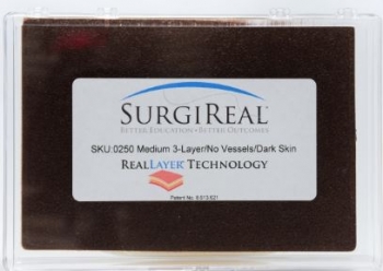 3-lagiges mittelgroßes RealSuture Nahtpad dunkelhäutig