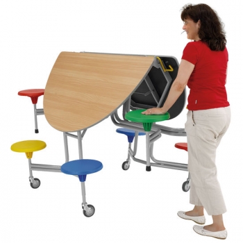 Klapptisch Oval, 8 Sitze, Sitzhöhe 36 cm, Tischhöhe 66 cm