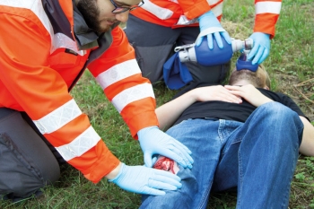 Offener Bruch Bein mit Blutungsfunktion