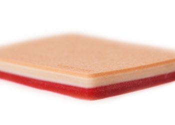 Nahttraingset mit mittelgroßem 6-lagigem Nahtpad hellhäutig