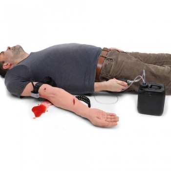 Trainer zur Blutungskontrolle am Arm P102