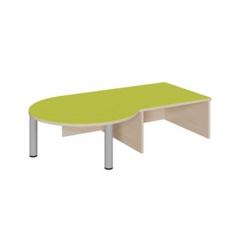 Podest mit Linoleum-Deckplatte und Nische, Rundungsansatz links