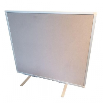 Sichtschutz 75x55 cm als Tischaufsteller, mit doppelseitigem Flanellstoff,