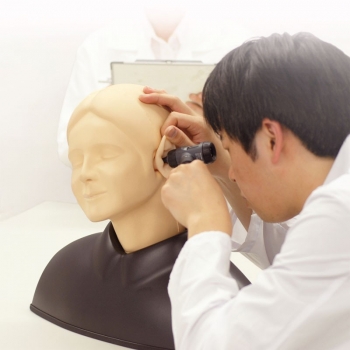 Ohr-Untersuchungs-Simulator