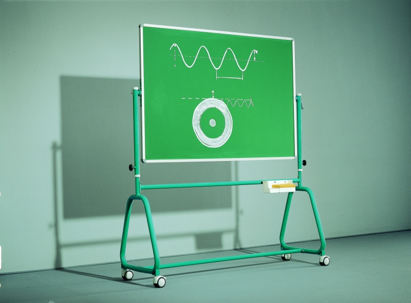 Drehtafel Kreidetafel fahrbar doppelseitig 120x100 cm, mit Rundrohrgestell