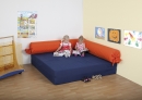 Quadratische Kuschelecke mit 2 Rückenrollen