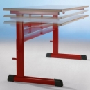 Zweier-Schülertisch 130x65 cm, höhenverstellbar, Platte Melamin mit ABS-Kante