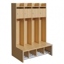Spindgarderobe, kleine Tür