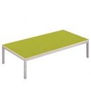 Riesenpodest mit Stahlgestell und Linoleum-Deckplatte
